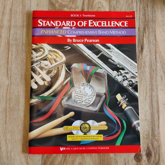 Standard of Excellence Enhanced Comprehensive Band Method Trombone Bk 1 with CD - Picture 1 of 6